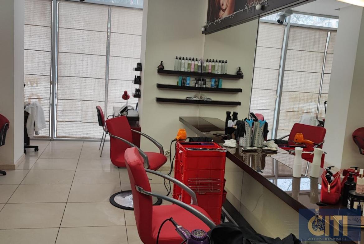 Комерційне приміщення в центрі Житомира - 140 м²