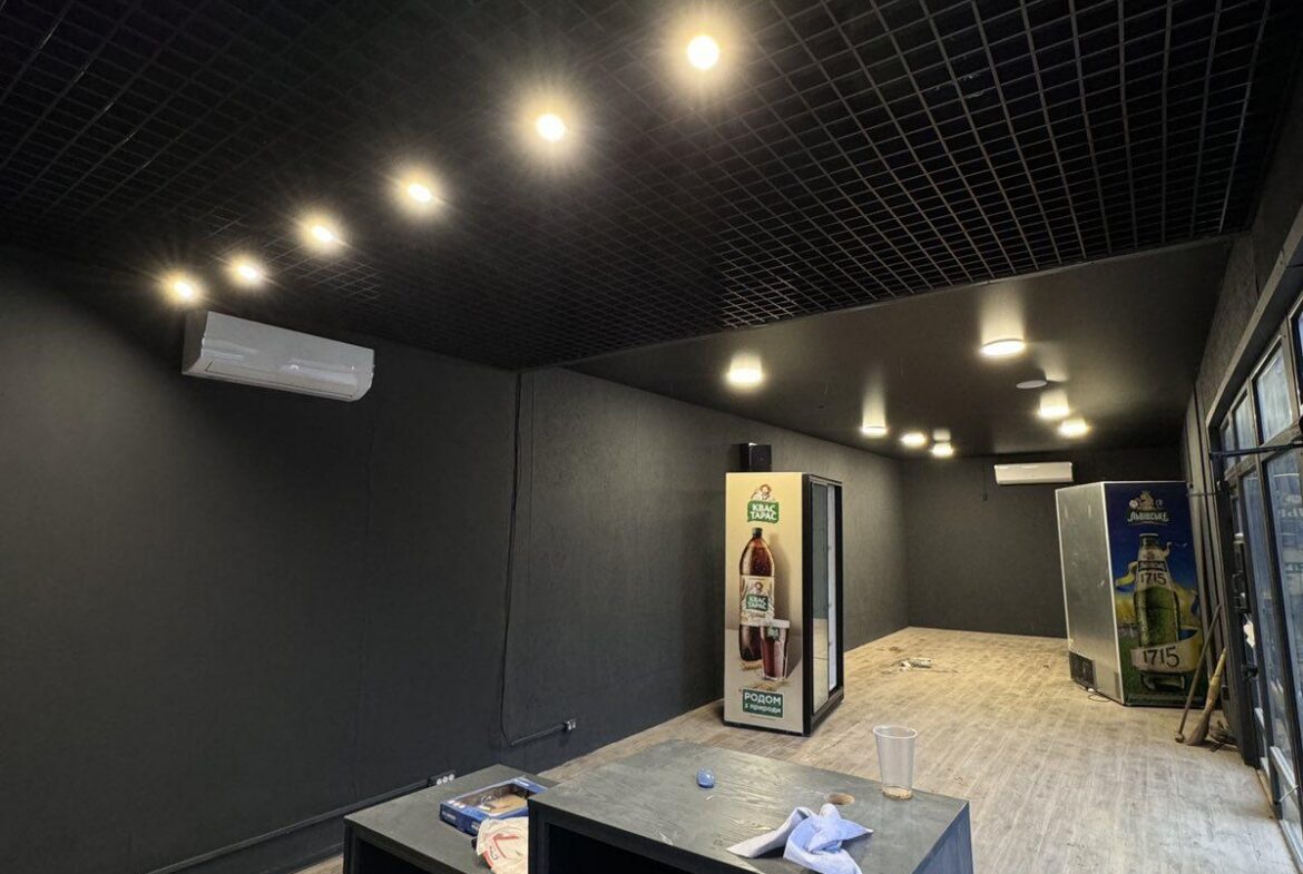 Приміщення загальною площею 60 м², вул. С. Параджанова (Баранова).