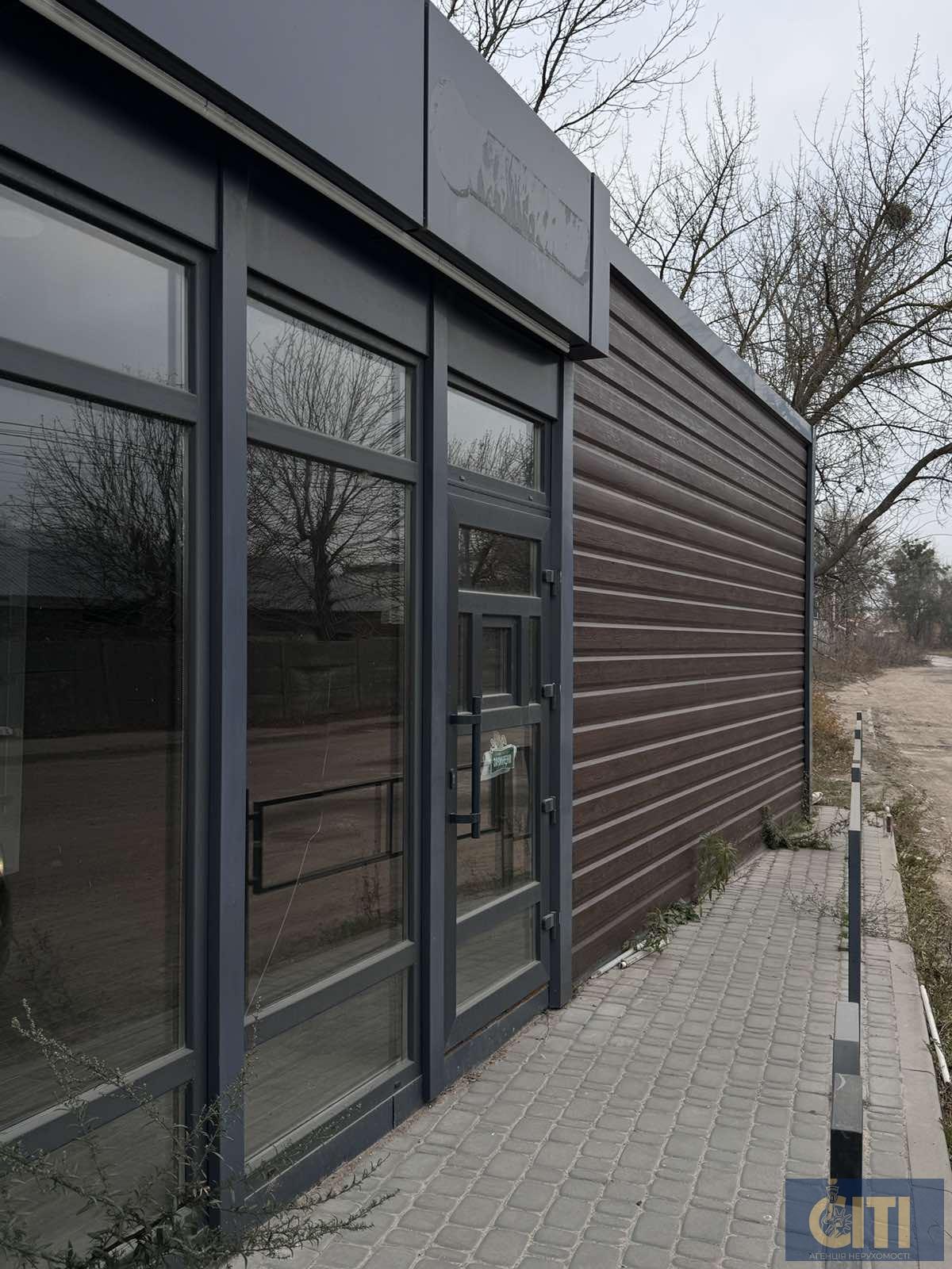 Помещение общей площадью 60 м², ул. С. Параджанова (Баранова). Приміщення загальною площею 60 м², вул. С. Параджанова (Баранова).