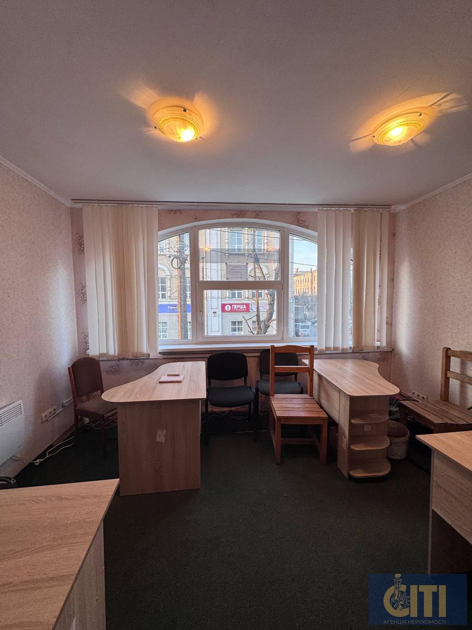 Здам в оренду приміщення офісу 15 м2, площа Перемоги