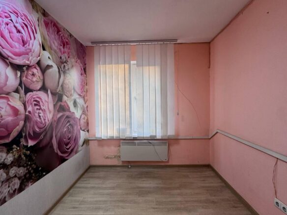 Здам в оренду приміщення офісу 28 м2, площа Перемоги