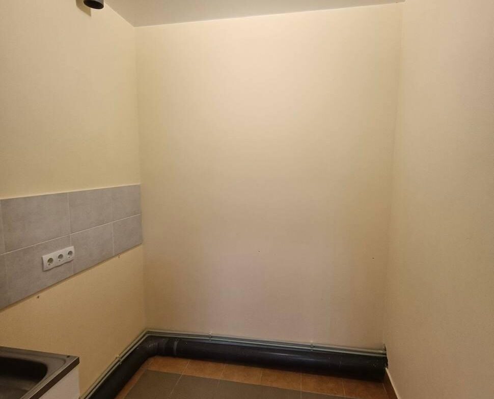 Комерційне приміщення в новобудові, Корбутівка, 112 м².