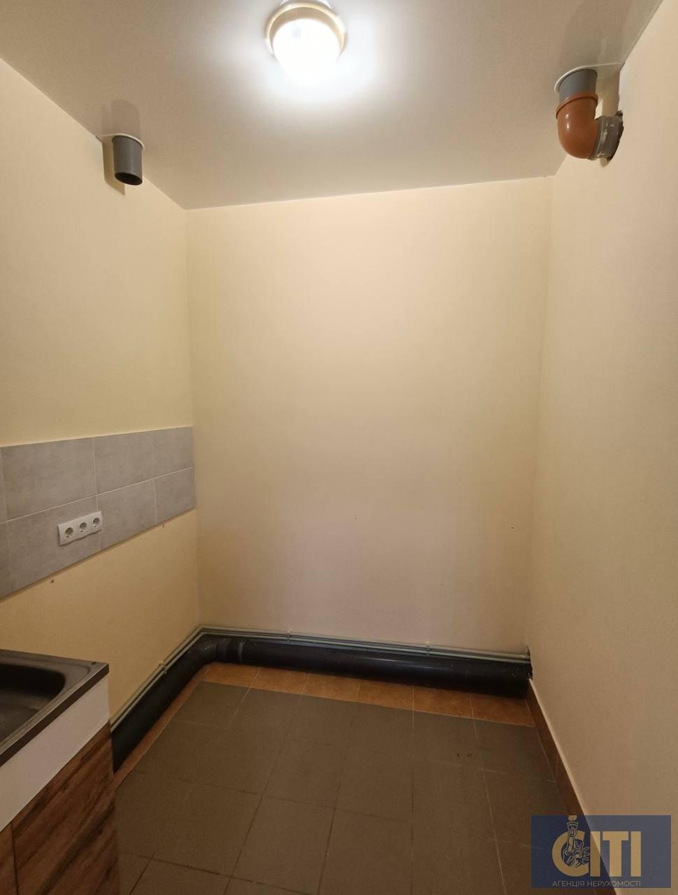 Комерційне приміщення в новобудові, Корбутівка, 112 м².