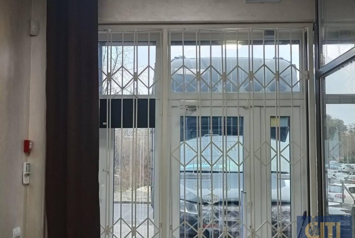 Комерційне приміщення в новобудові, Корбутівка, 112 м².