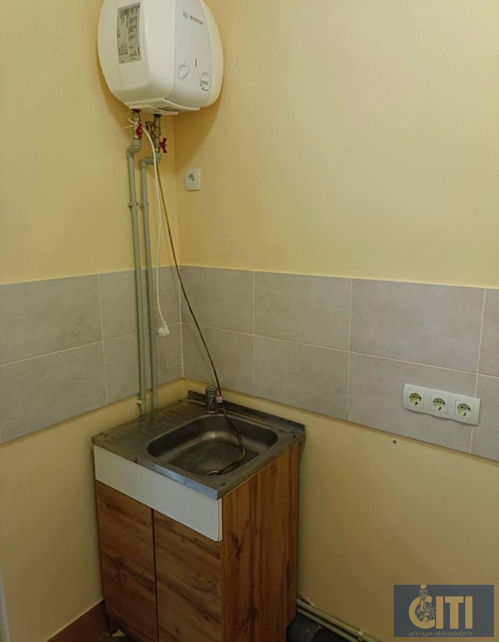 Коммерческое помещение в новостройке, Корбутовка, 112 м². Комерційне приміщення в новобудові, Корбутівка, 112 м².