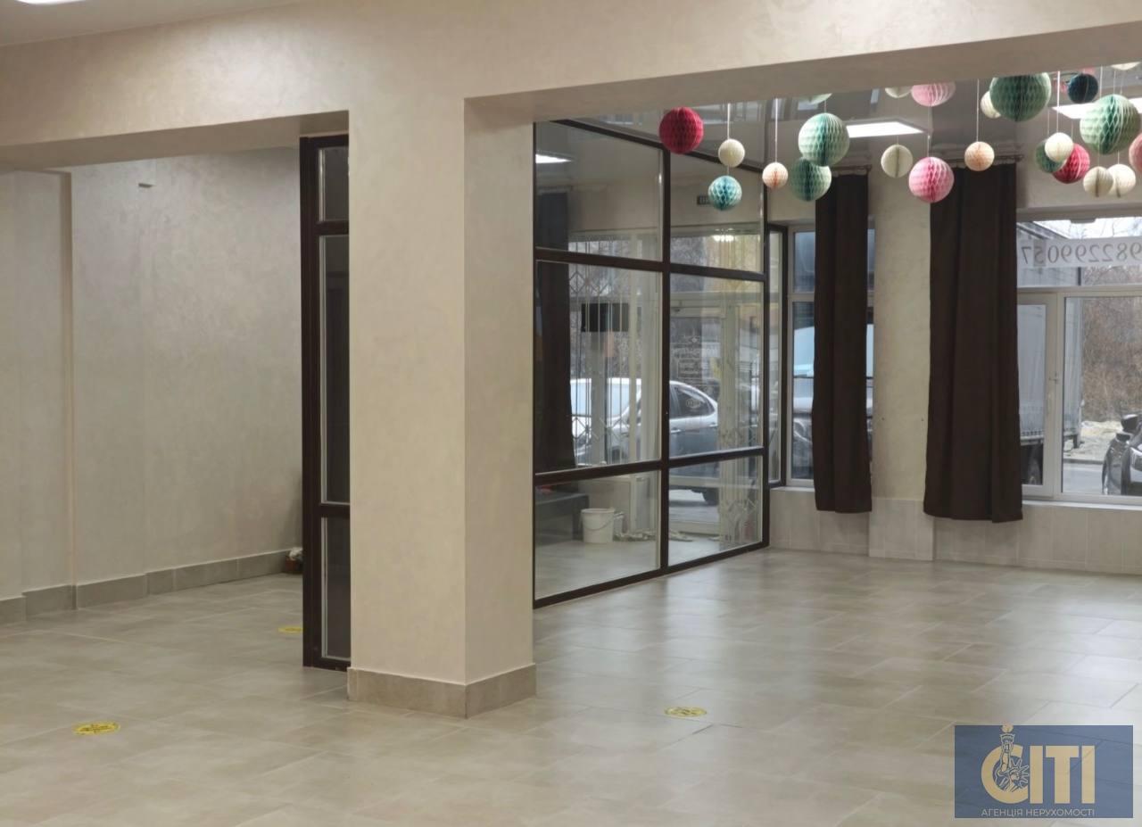 Комерційне приміщення в новобудові, Корбутівка, 112 м².