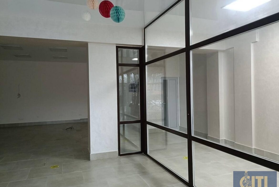 Комерційне приміщення в новобудові, Корбутівка, 112 м².