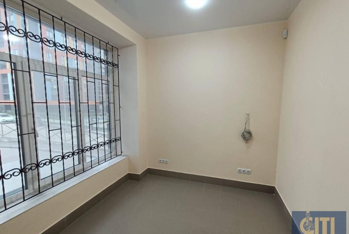 Комерційне приміщення в новобудові, Корбутівка, 112 м².