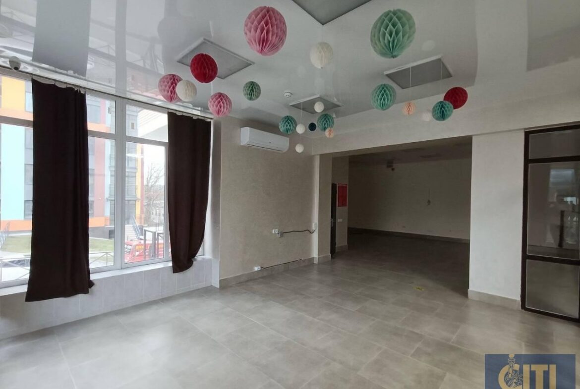 Комерційне приміщення в новобудові, Корбутівка, 112 м².