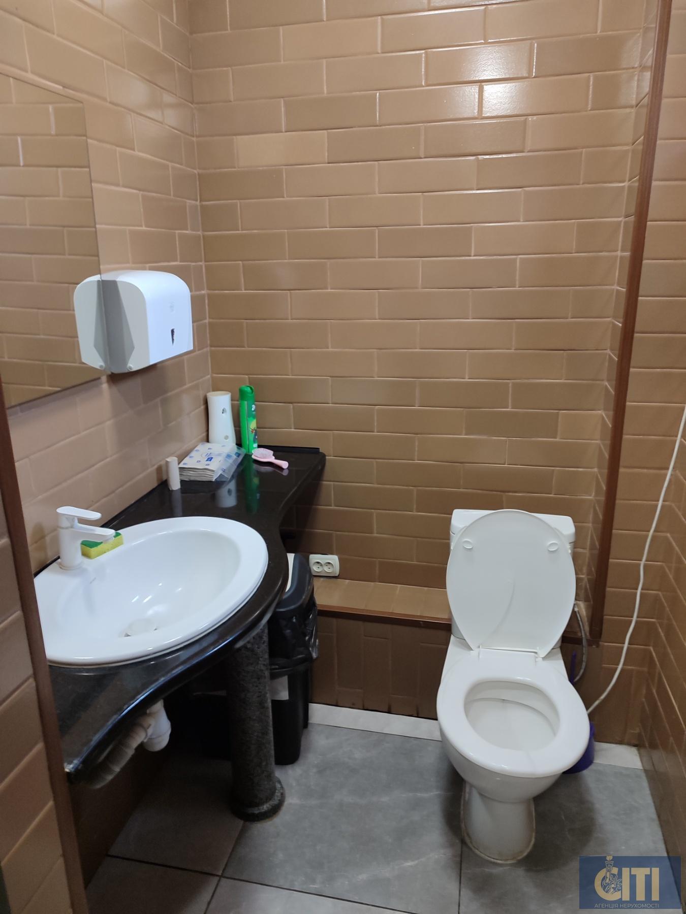 Продается магазин-кафе (пекарня) в Житомирской области, Черняховский район. Продається магазин-кафе (пекарня) у Житомирській області, Черняхівський район.