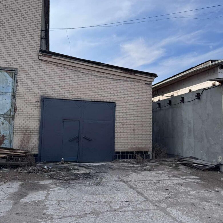 Продаж виробничих приміщень у м. Коростень загальною площею 600 кв.м.