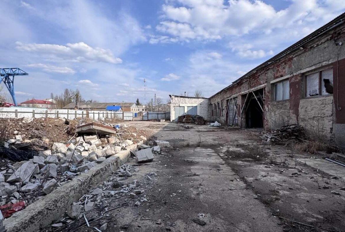 Продаж виробничих приміщень у м. Коростень загальною площею 600 кв.м.