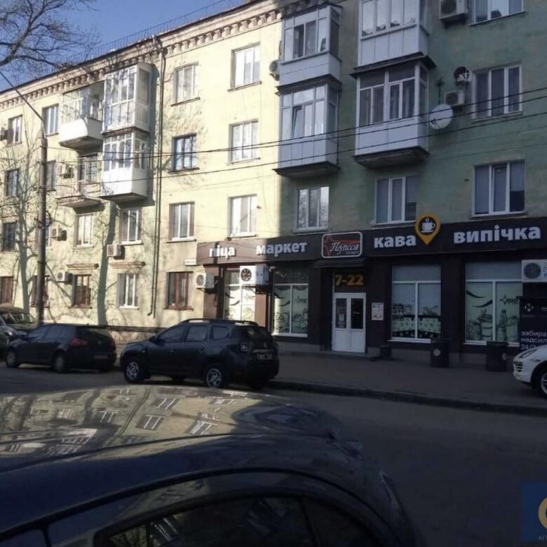 2-кімнатна квартира під бізнес, вул. Пушкінська(Бульвар)