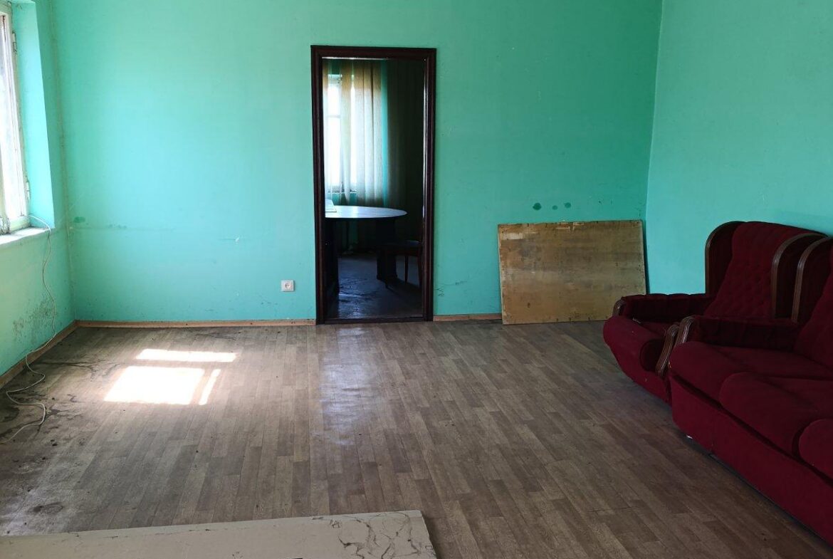 Офісне приміщення 50 м², на вулиці Івана Гонти