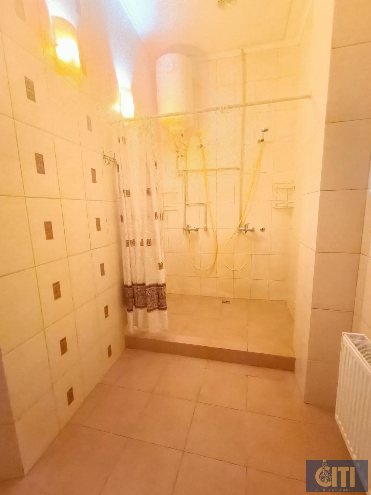 Приміщення для фітнесу, танцювальної школи або спортклубу, 600 кв.м