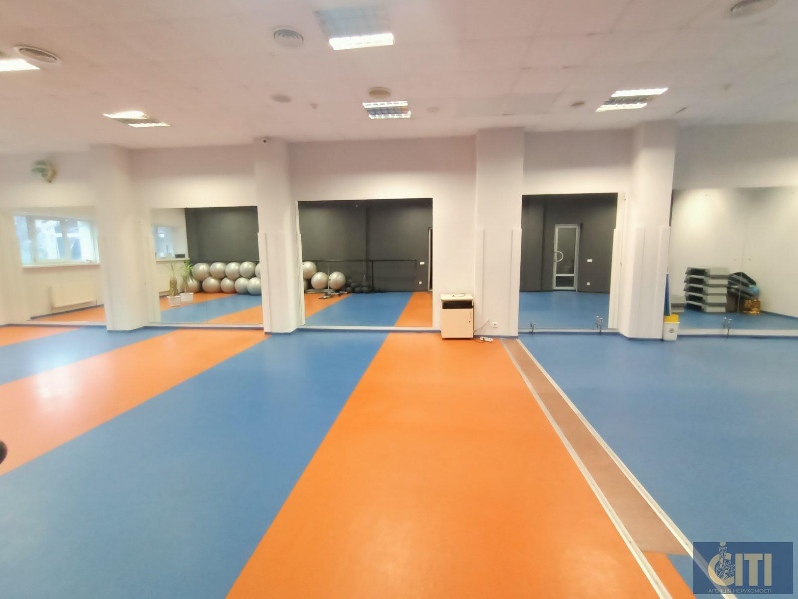 Приміщення для фітнесу, танцювальної школи або спортклубу, 600 кв.м
