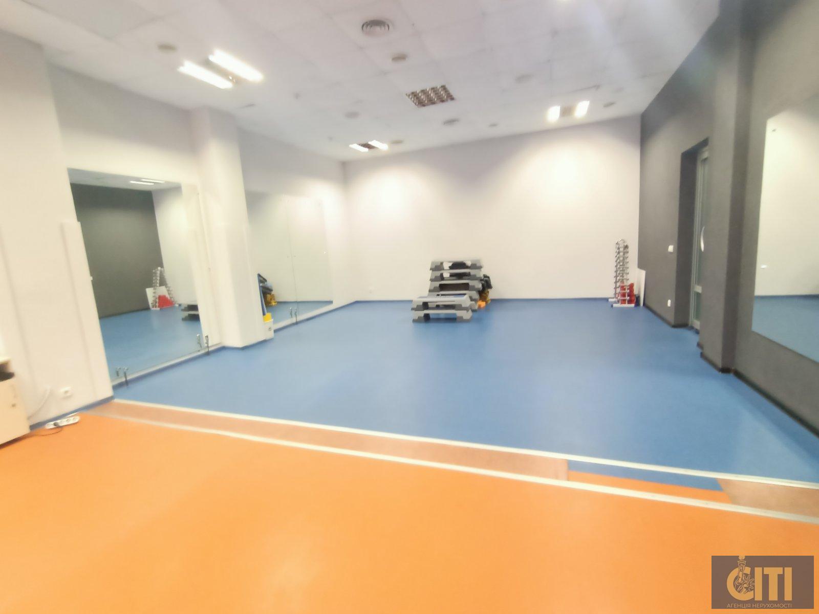 Приміщення для фітнесу, танцювальної школи або спортклубу, 600 кв.м