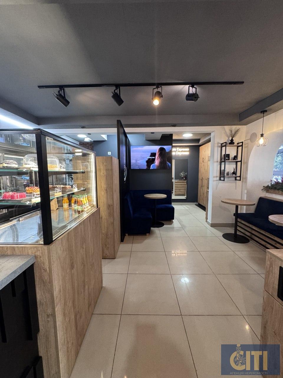 Продається працююче кафе з прибутковим бізнесом в центрі Житомира — вулиця Київська, 70!