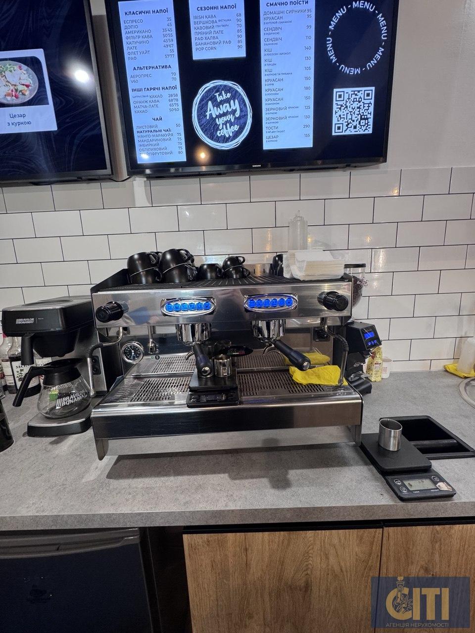 Продається працююче кафе з прибутковим бізнесом в центрі Житомира — вулиця Київська, 70!