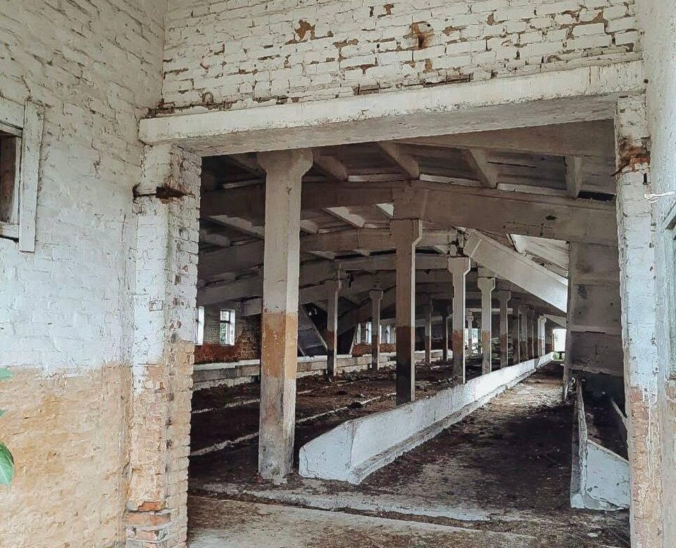 Продається промислове приміщення біля Житомира, 1700 м²