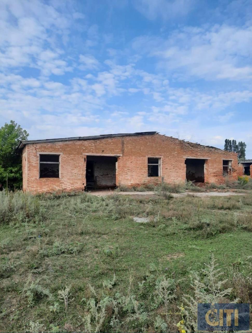 Продається промислове приміщення біля Житомира, 1700 м² Продається промислове приміщення біля Житомира, 1700 м²