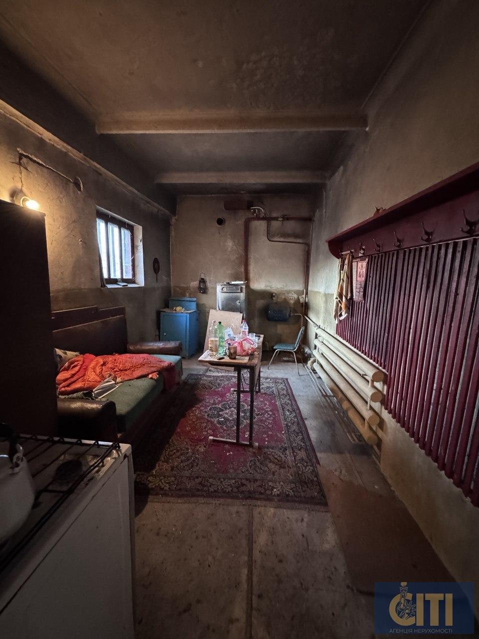 Продаж нежитлової будівлі у м.Коростень загальною площею 511 м² Продаж нежитлової будівлі у м.Коростень загальною площею 511 м²