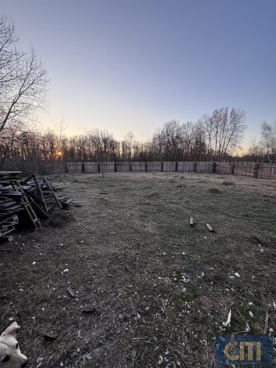 Продаж нежитлової будівлі у м.Коростень загальною площею 511 м²