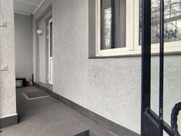 Здається в оренду приміщення площею 56 кв.м на вулиці Тутковського