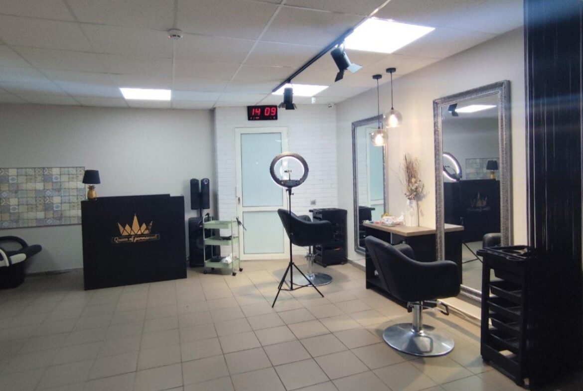 Здається в оренду приміщення площею 56 кв.м на вулиці Тутковського