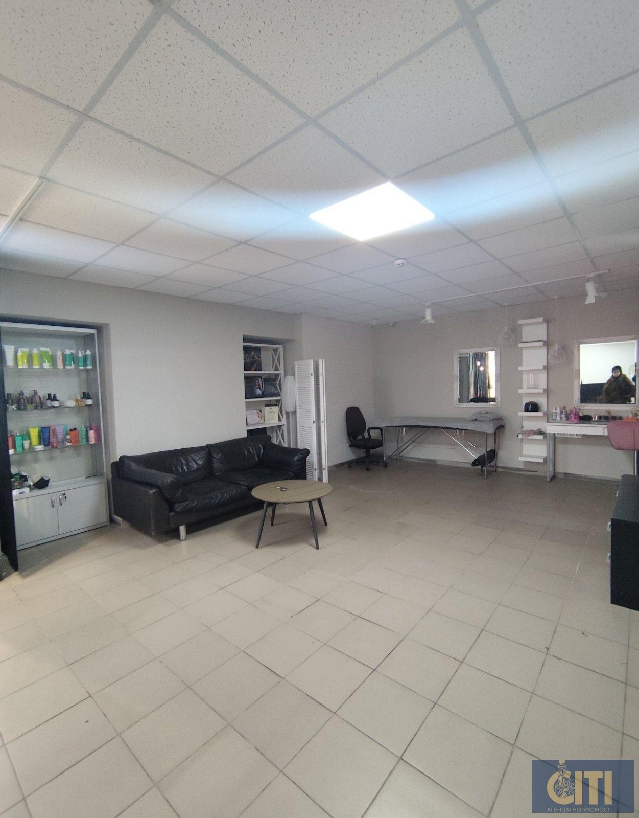 Здається в оренду приміщення площею 56 кв.м на вулиці Тутковського Здається в оренду приміщення площею 56 кв.м на вулиці Тутковського