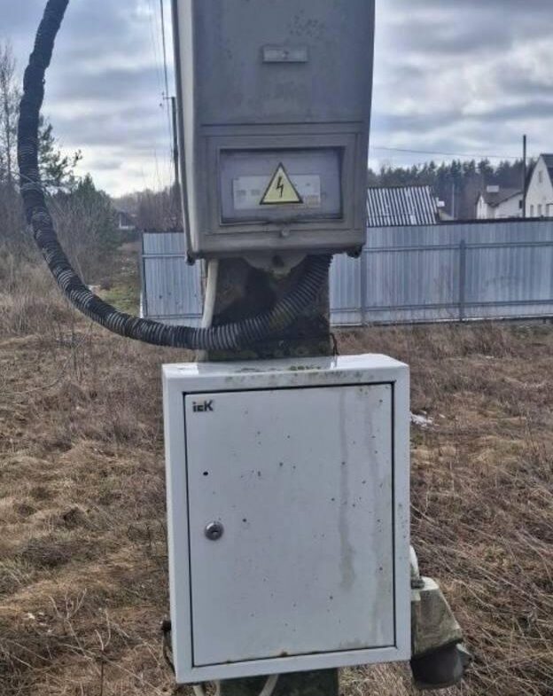 Продам земельну ділянку 16 соток (Комерційне використання)