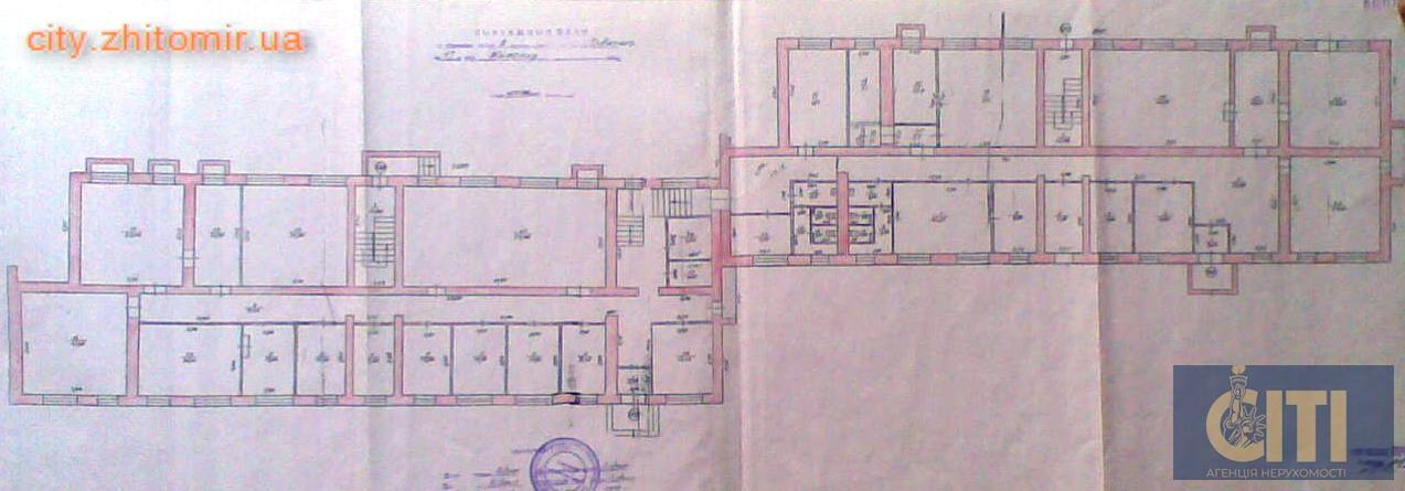 Продаж нежитлового приміщення 238.5 кв.м у центрі міста (Довженка) Продаж нежитлового приміщення 238.5 кв.м у центрі міста (Довженка)
