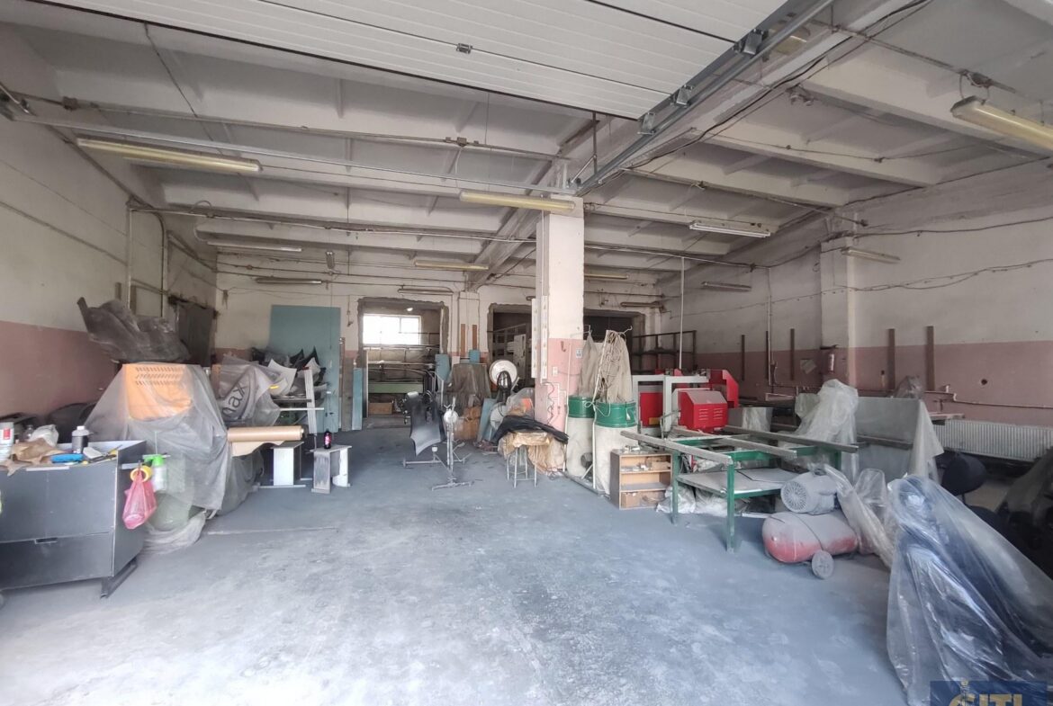 Оренда нежитлового приміщення 200 м² під автосервіс