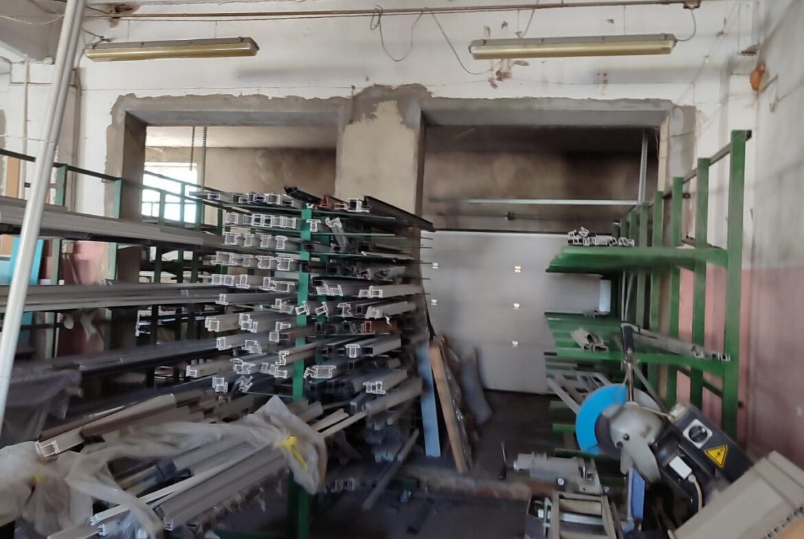 Оренда нежитлового приміщення 200 м² під автосервіс