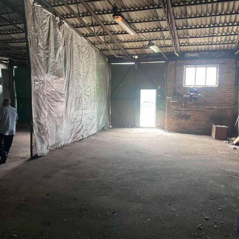 Оренда складських приміщень по вулиці Кооперативна, 200 кВ м