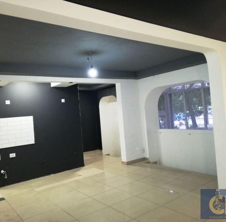 Оренда комерційного приміщення 59 м² в самому центрі Житомира