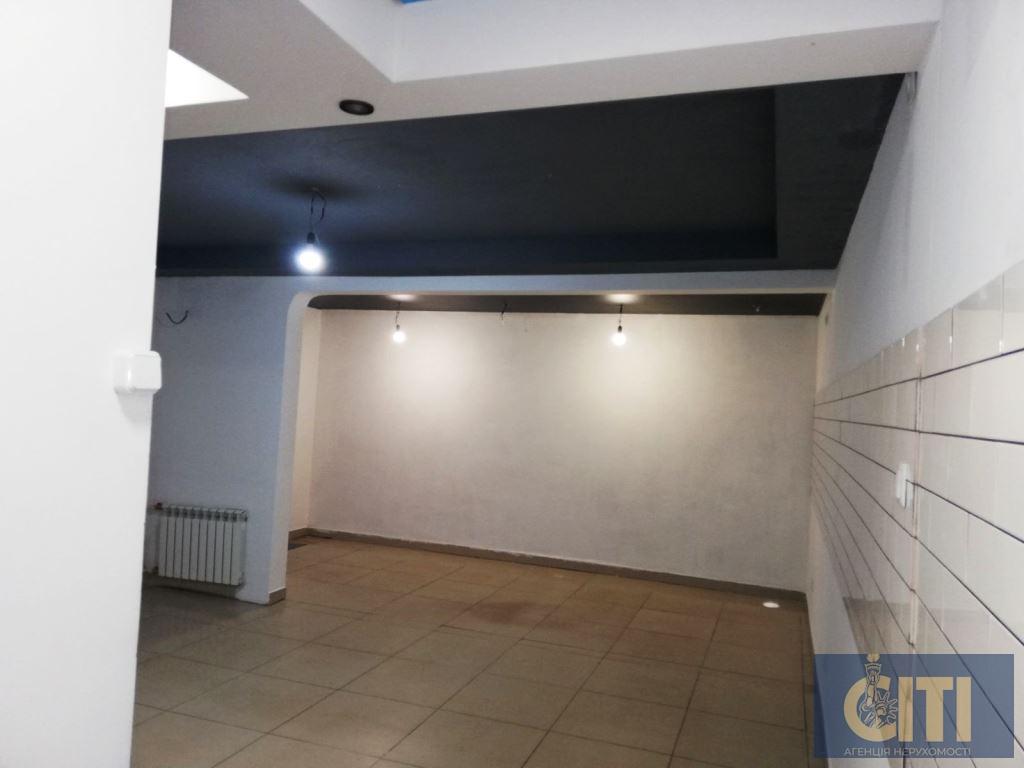 Оренда комерційного приміщення 59 м² в самому центрі Житомира