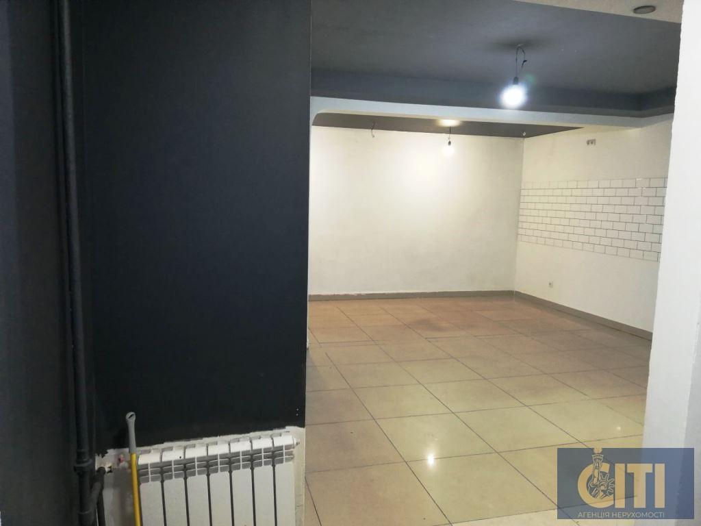 Оренда комерційного приміщення 59 м² в самому центрі Житомира
