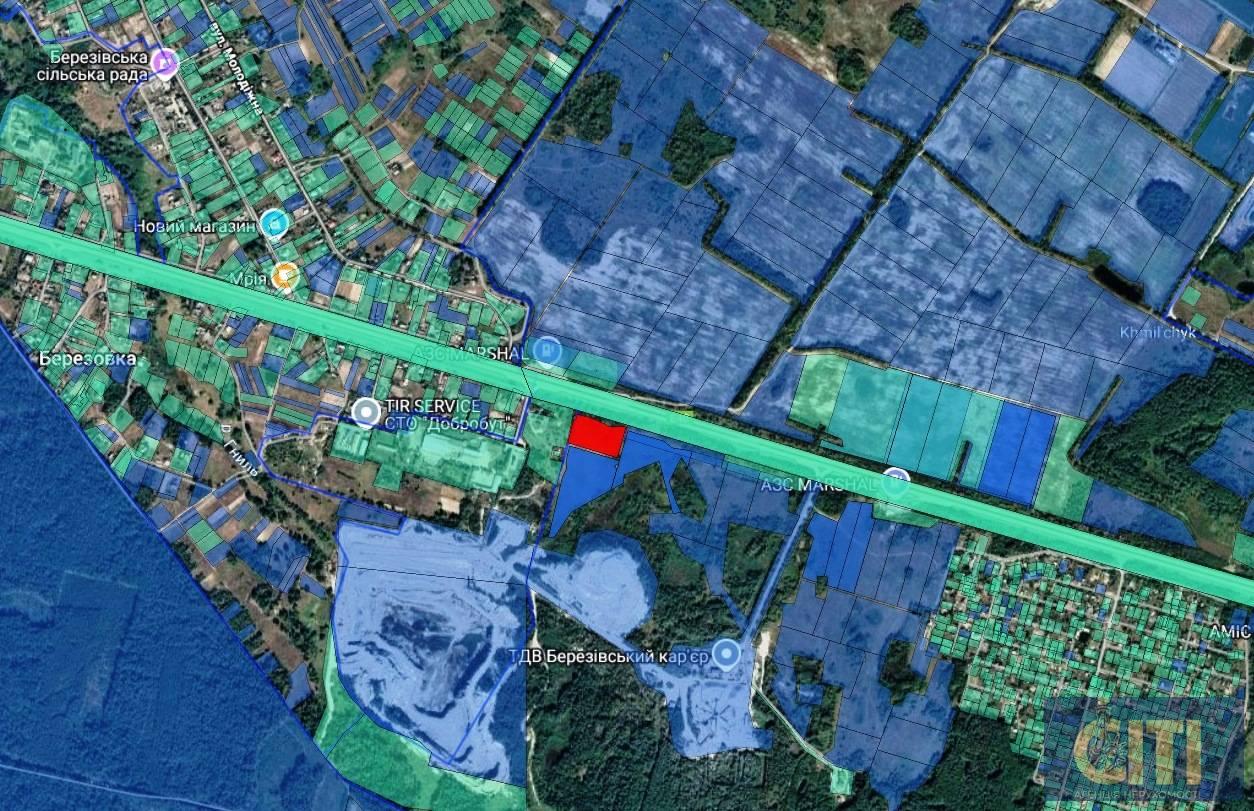 Комерційна ділянка біля траси Київ–Чоп — 0,96 га
