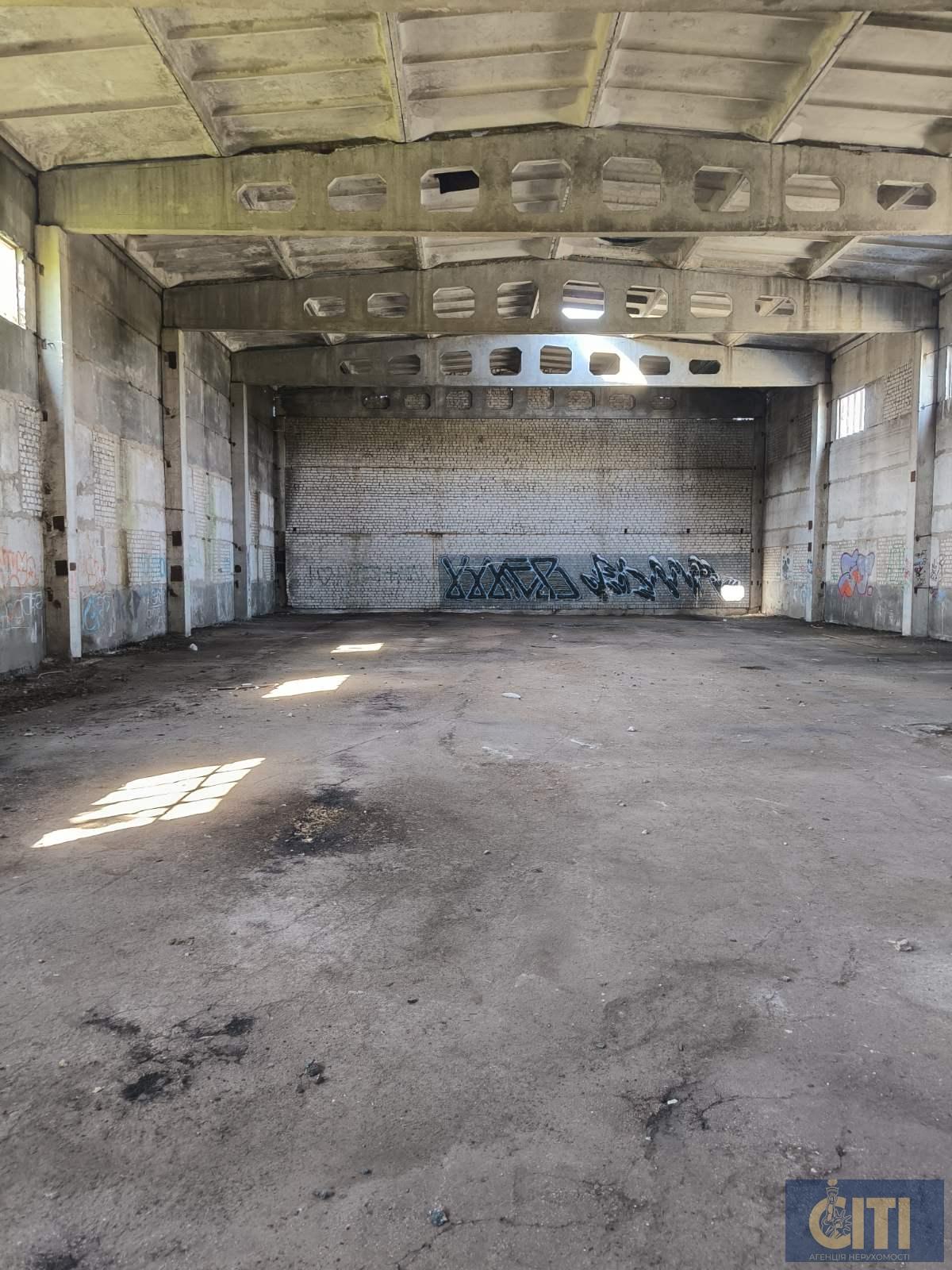 zemelnyj-uchastok-32-ga-pomeshhenie-800-kvm-v-stanishevke Земельна ділянка 2,7 Га + приміщення 800 кв.м. у Станишівці