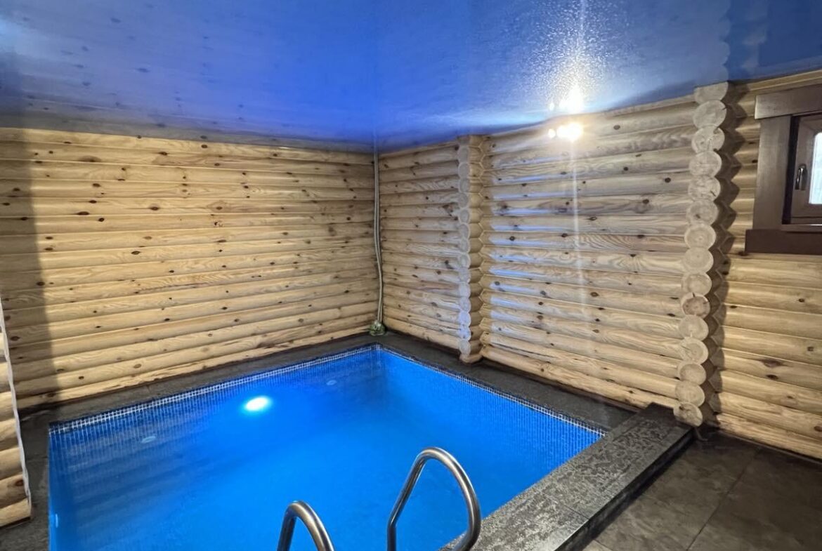 Продаж готового бізнесу Баня-Котетж, с.Іванівка, фасад