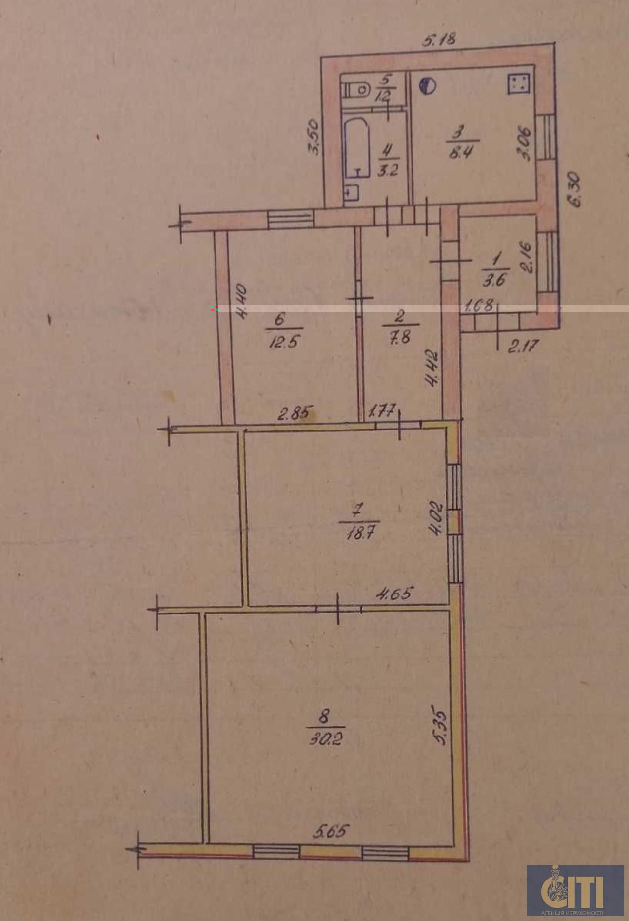 Продаж приміщення, перший поверх з окремим входом. Фасад. Бульвар!