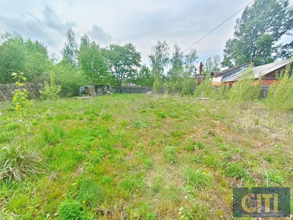 Продається комерційна ділянка з комунікаціями та асфальтованим майданчиком, 10 соток, Глубочиця (Житомир)