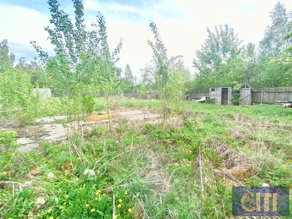 Продається комерційна ділянка з комунікаціями та асфальтованим майданчиком, 10 соток, Глубочиця (Житомир)