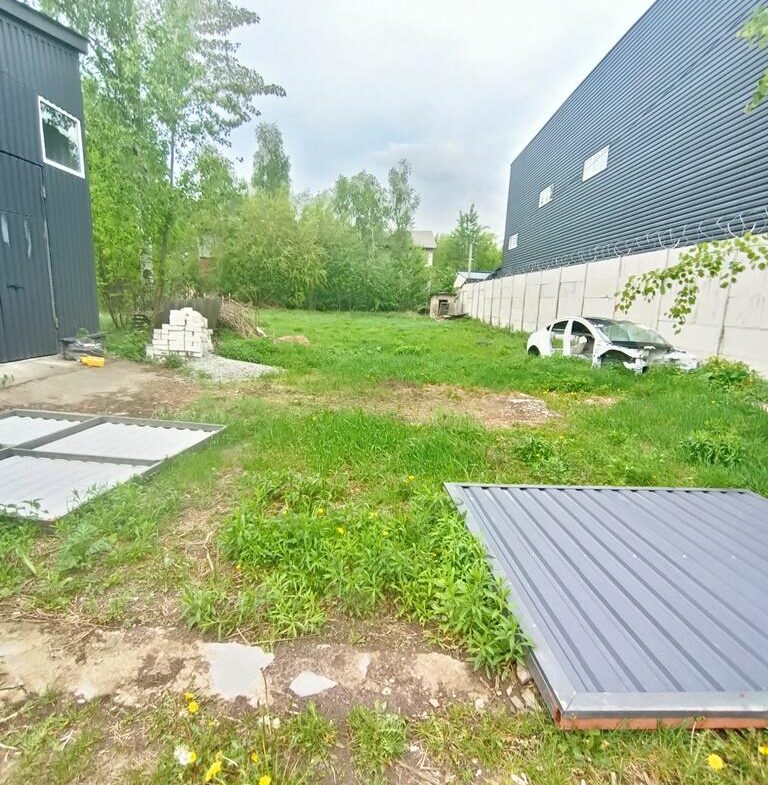 Продається комерційна ділянка з комунікаціями та асфальтованим майданчиком, 10 соток, Глубочиця (Житомир)