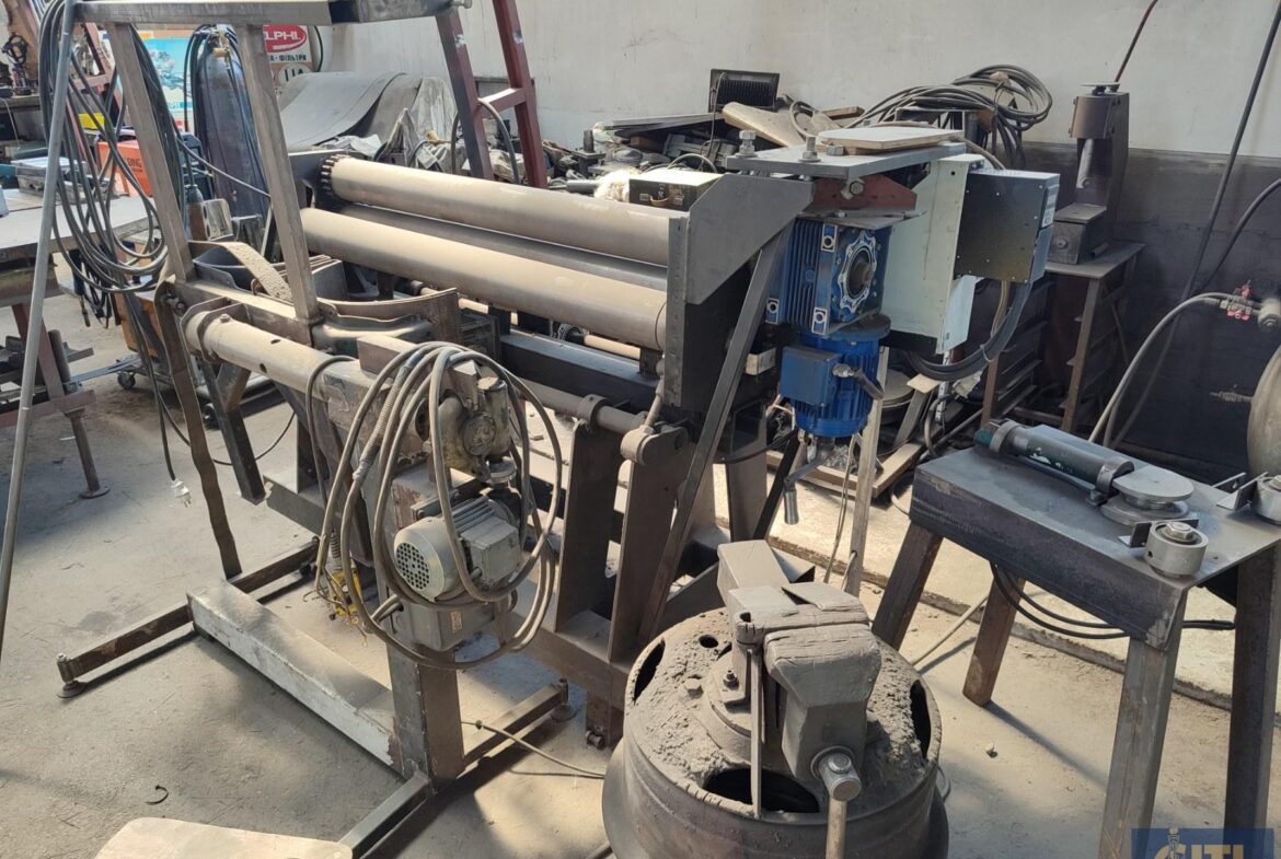 Продаж промислово- виробничого приміщення 650 кв.м. вул. Параджанова