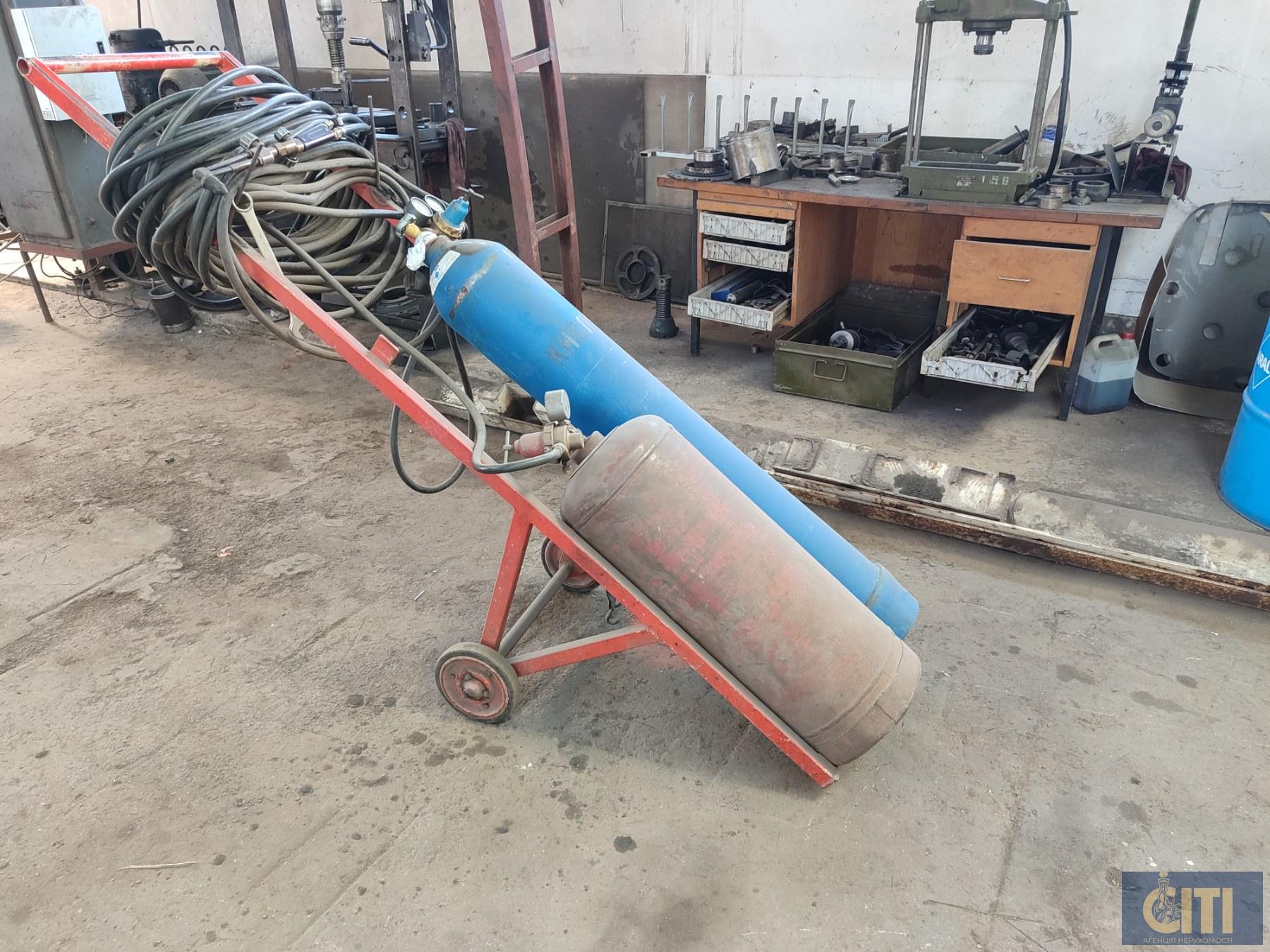 Продаж промислово- виробничого приміщення 650 кв.м. вул. Параджанова