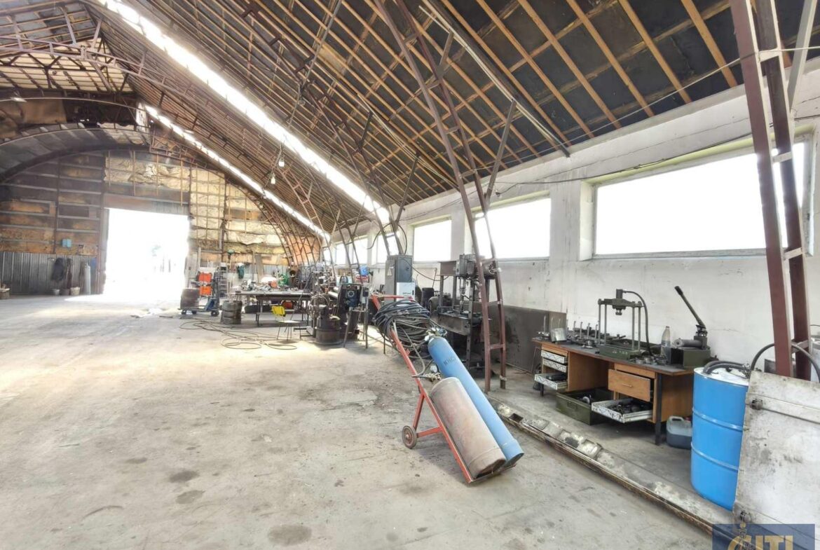 Продаж промислово- виробничого приміщення 650 кв.м. вул. Параджанова