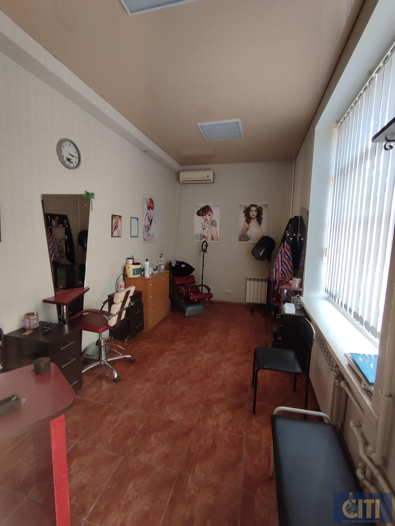 _viber_2025-08-10_10-25-25-251 Приміщення в центрі по вул.Ольжича, 26 м2