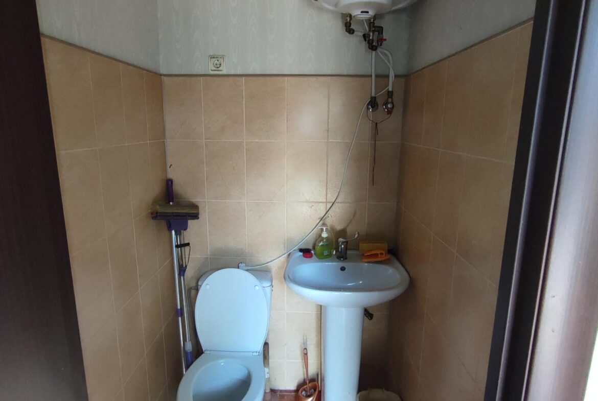 Приміщення в центрі по вул.Ольжича, 26 м2